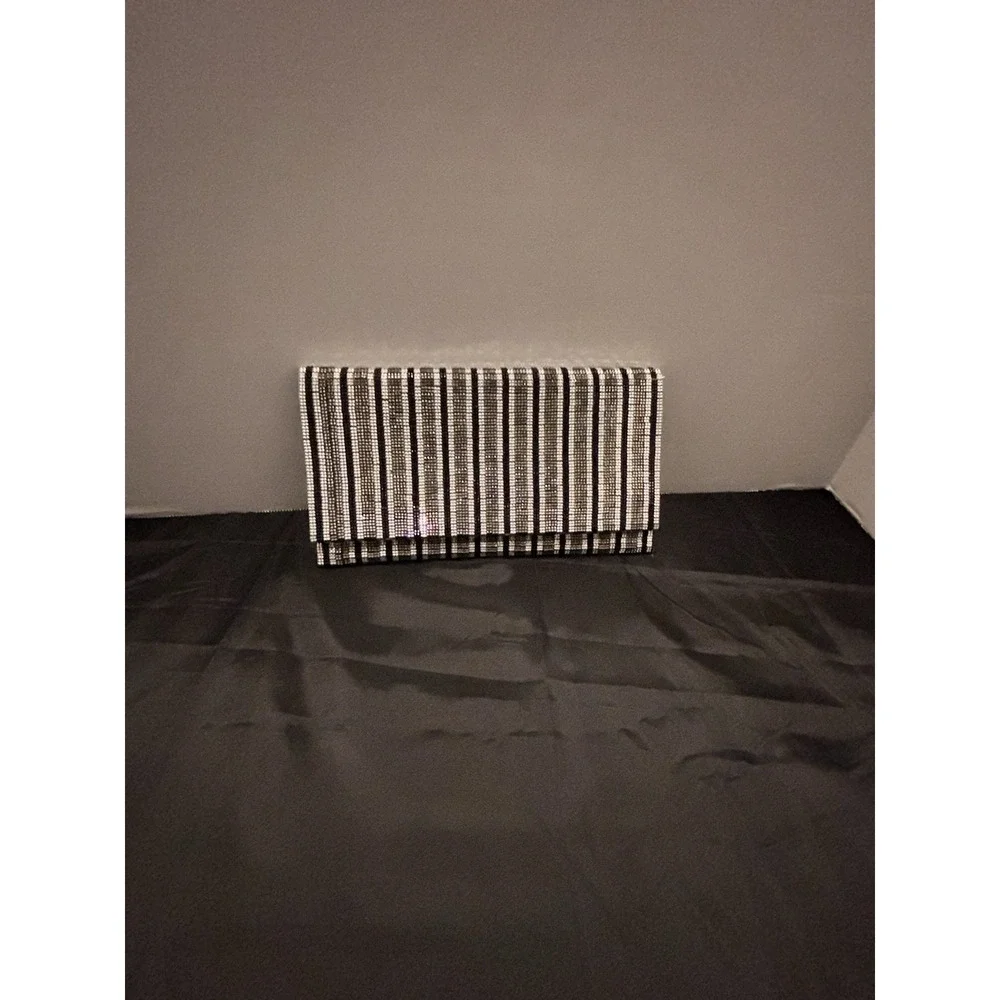 Sondra Roberts Silver Black Rhinestone Stripe Clutch Chain Evening Bag[C]